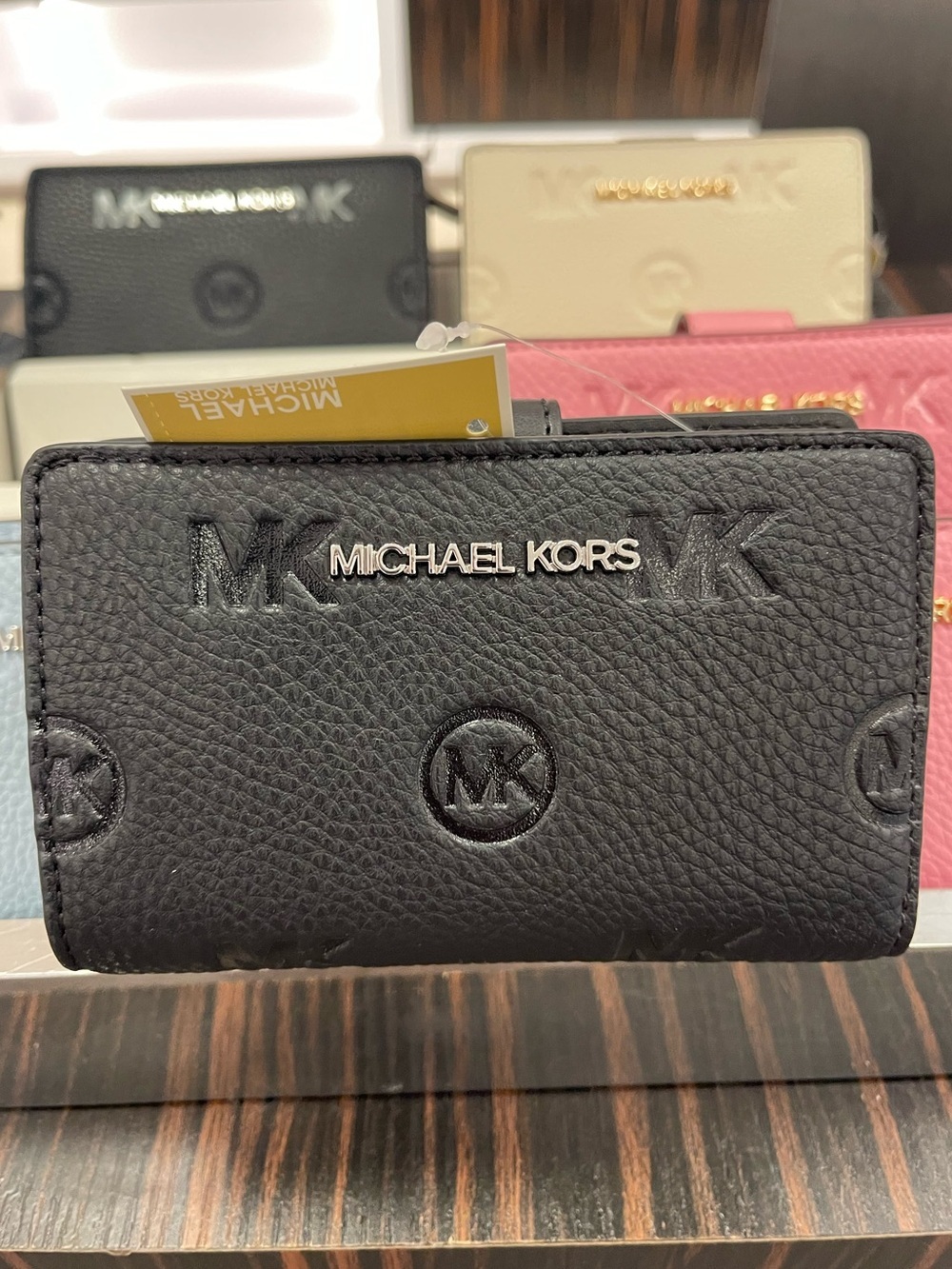 Michael Kors Jet Set Travel Medium MK Logo Debossed Bifold Wallet
Black 
NWT